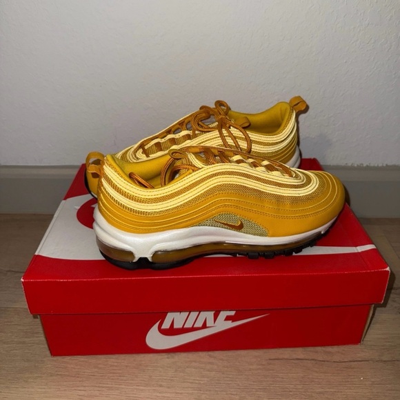 Nike & Van Sneaker Bundle - Picture 8 of 9